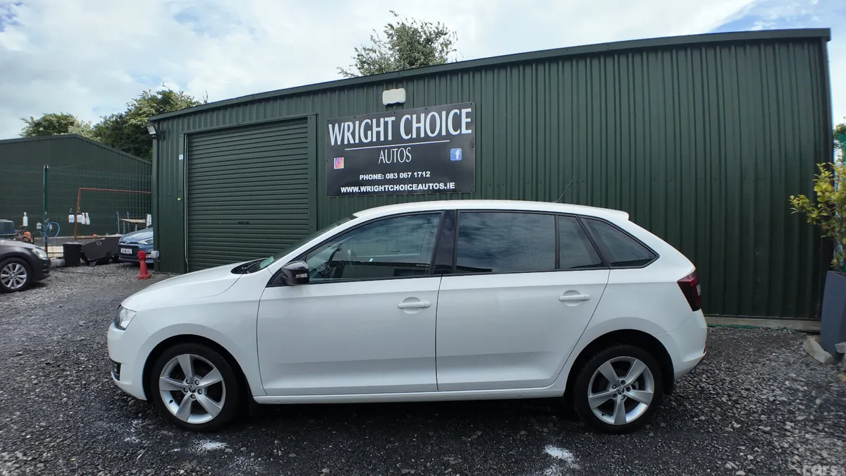 Skoda Rapid Hatchback, Diesel, 2018, White