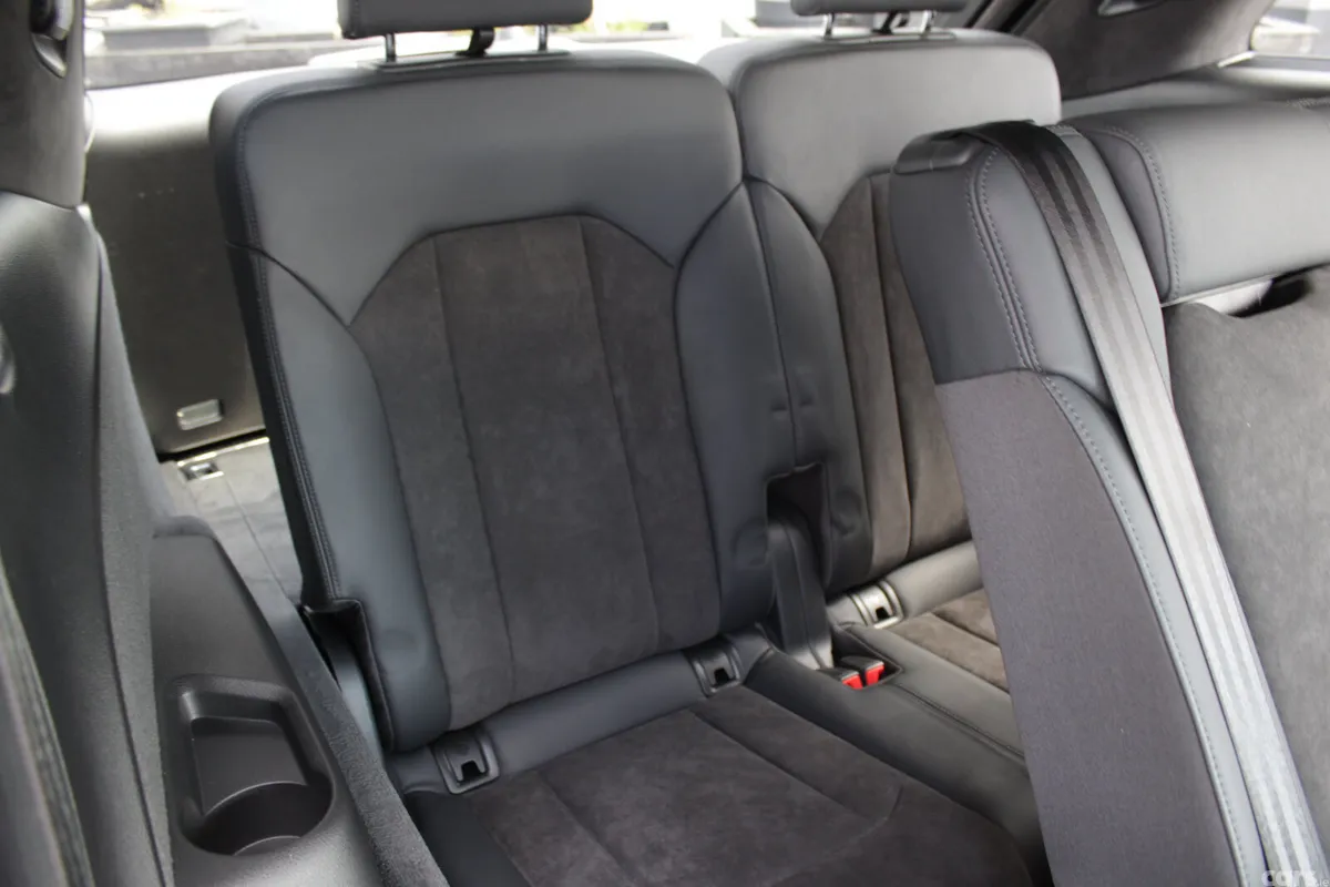 Audi Q7 SUV, Petrol, 2020, Grey