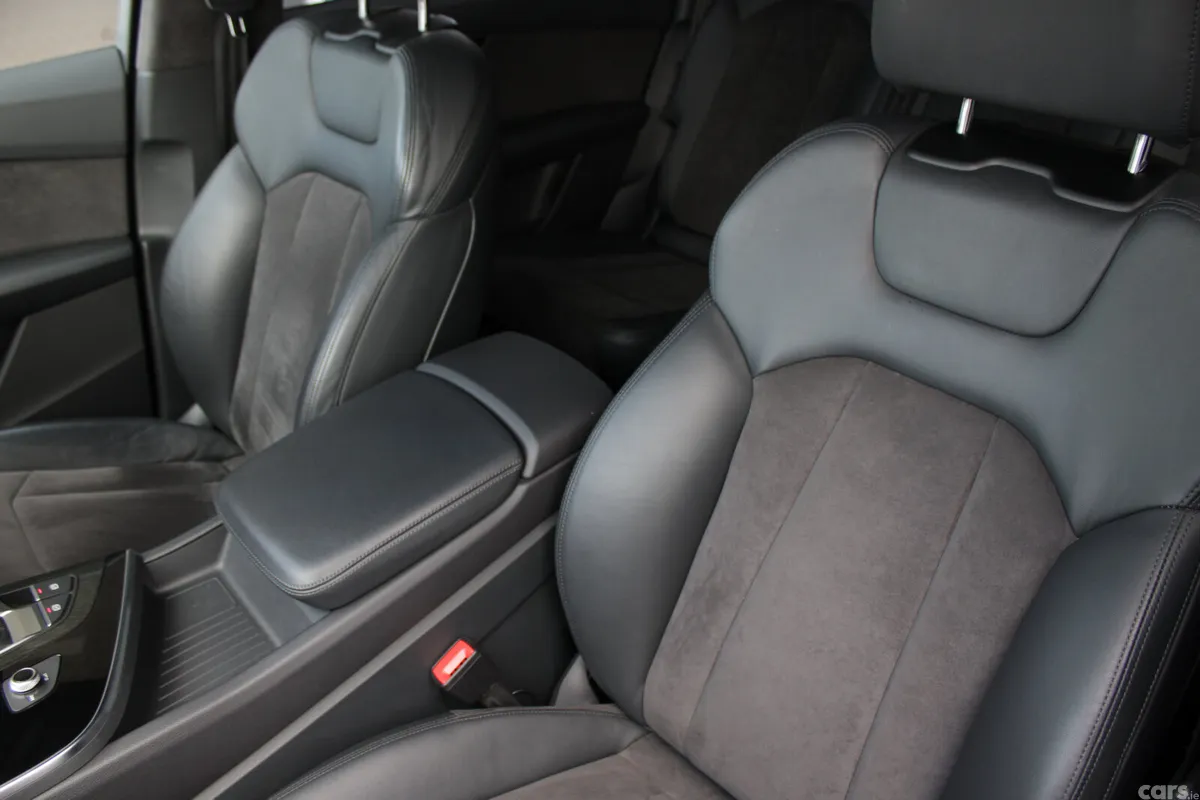 Audi Q7 SUV, Petrol, 2020, Grey