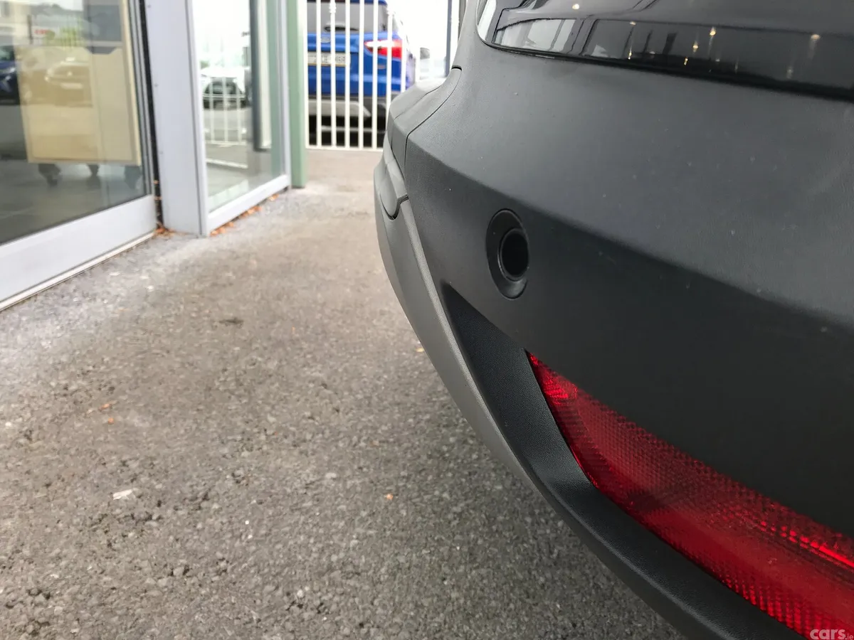Renault Arkana Hatchback, Petrol, 2023, Black