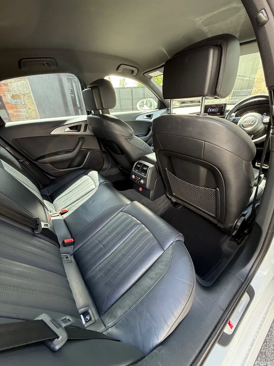 Audi A6 Saloon, Diesel, 2015, White