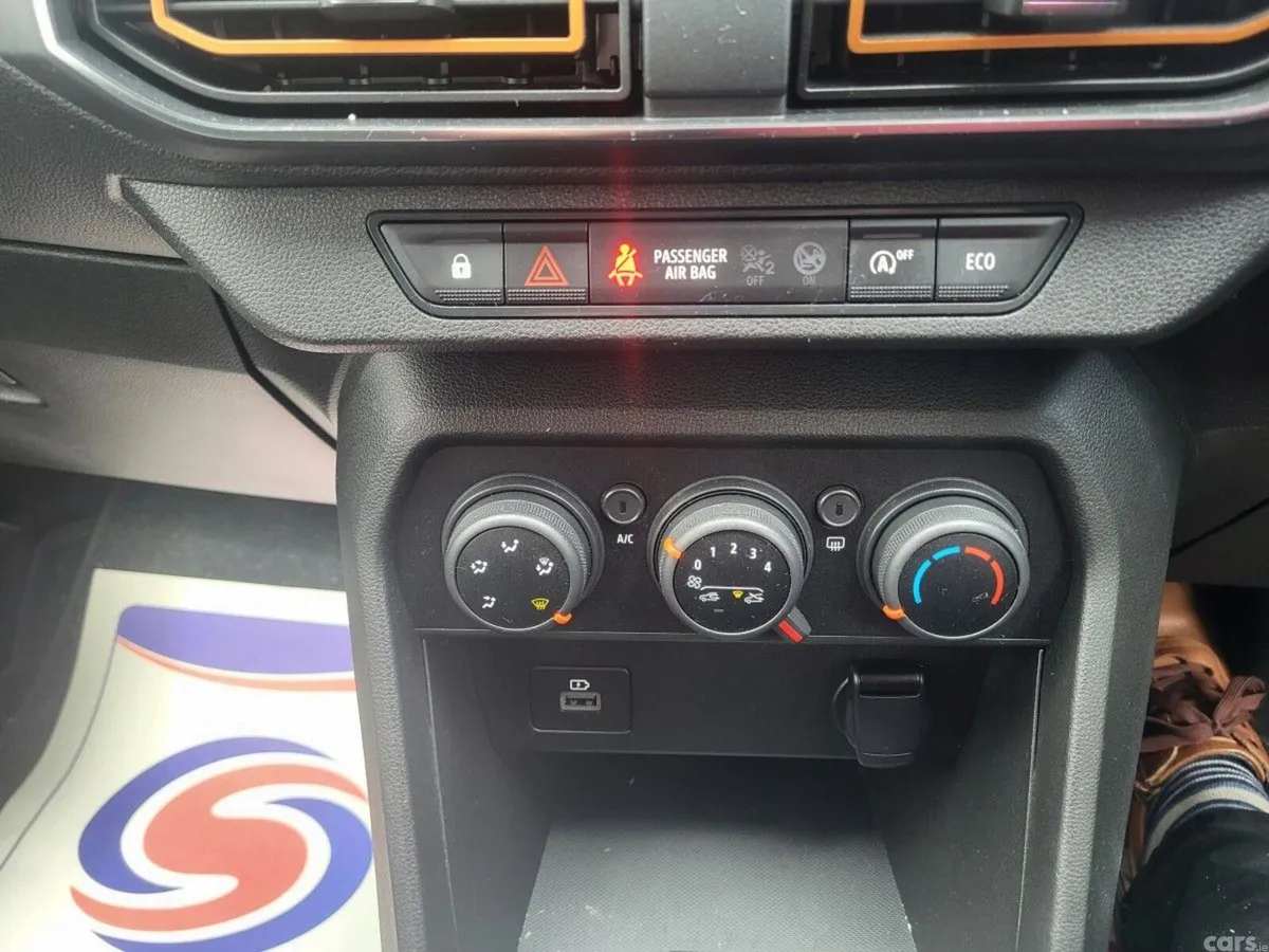 Dacia Sandero Stepway Hatchback, Petrol, 2023, Grey
