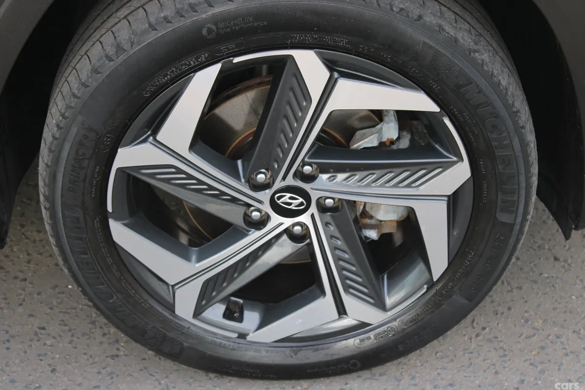 Hyundai Tucson SUV, Petrol Plug-in Hybrid, 2023, Black