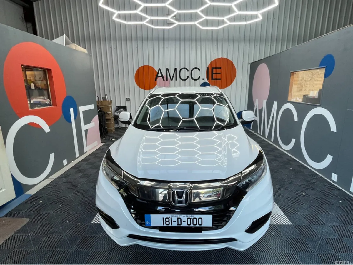 Honda Vezel SUV, Petrol Hybrid, 2018, White