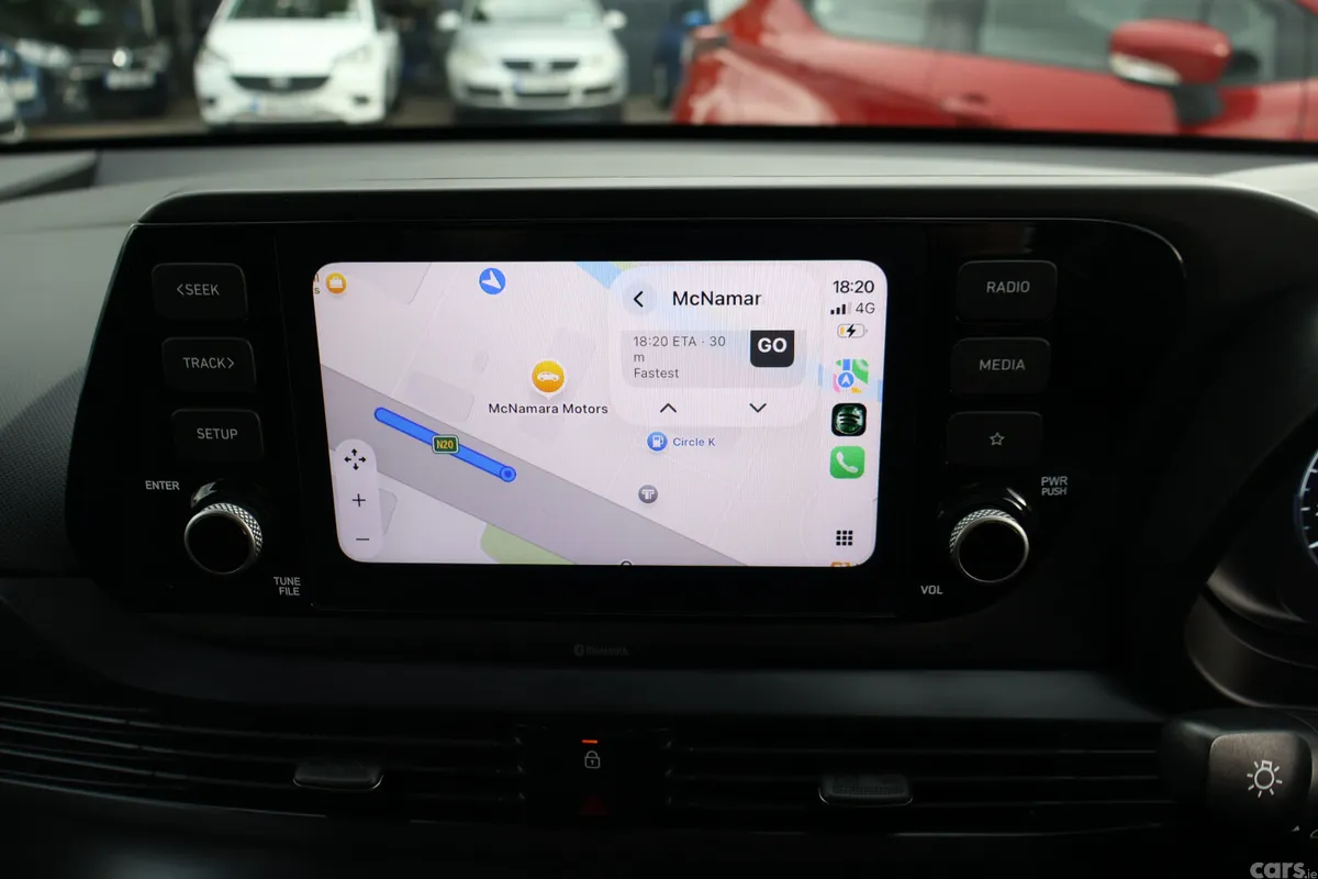 Hyundai Bayon Estate/Jeep, Petrol, 2022, Red