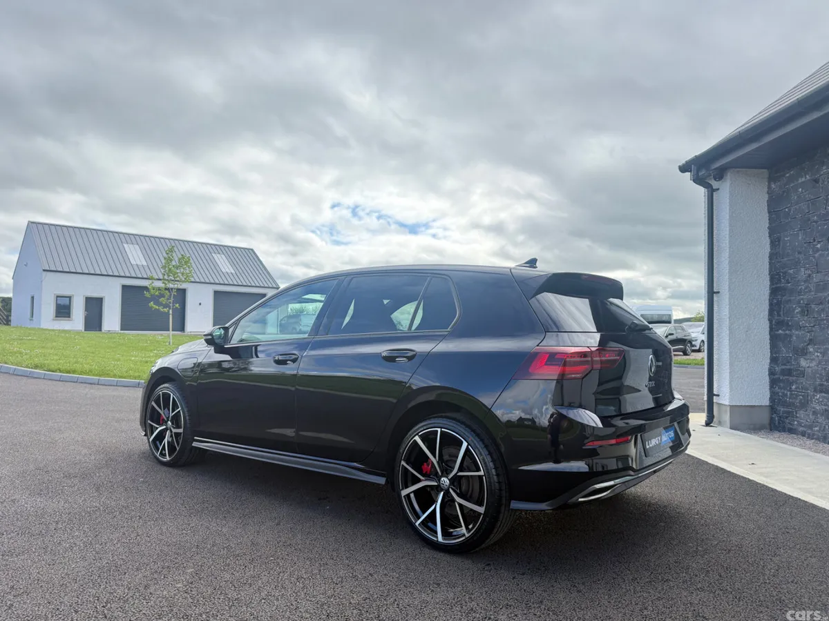 Volkswagen Golf Hatchback, Petrol Hybrid, 2023, Black