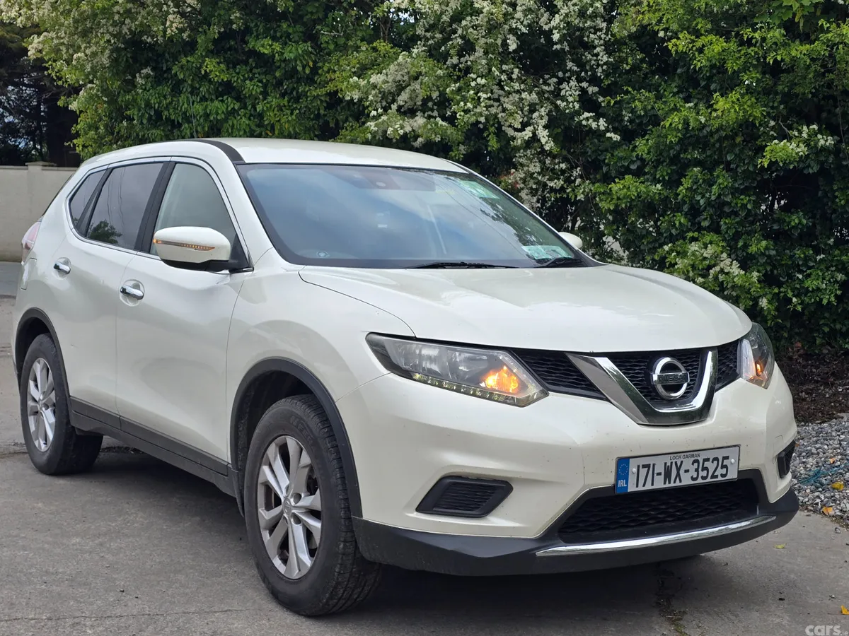 Nissan X-Trail SUV, Petrol, 2017, White