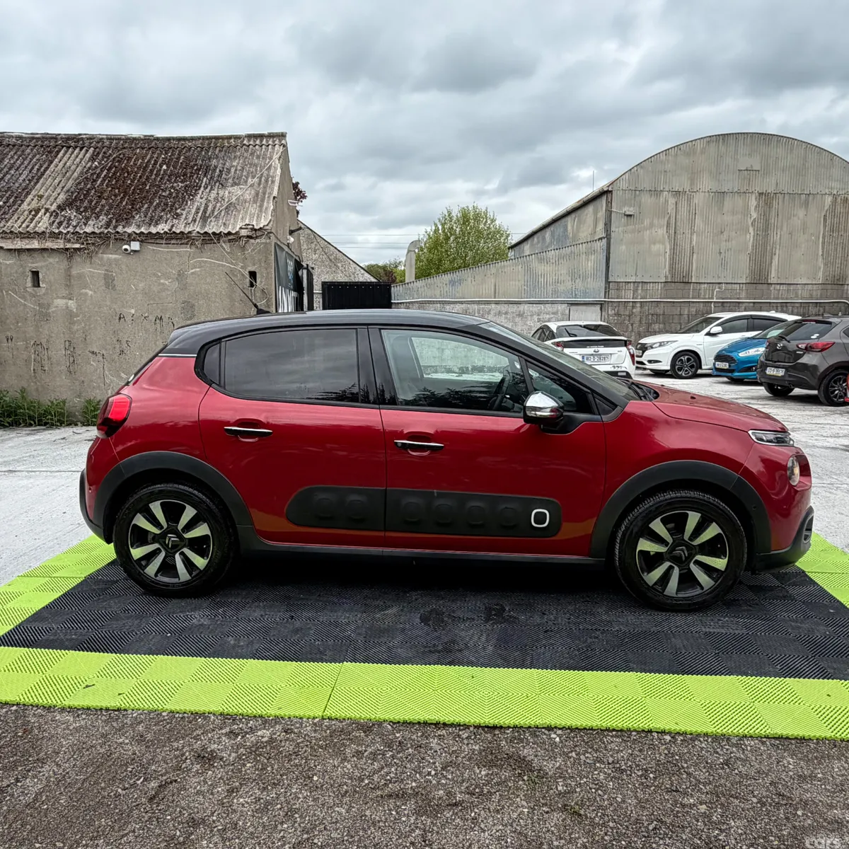 Citroen C3 Hatchback, Petrol, 2018, Red