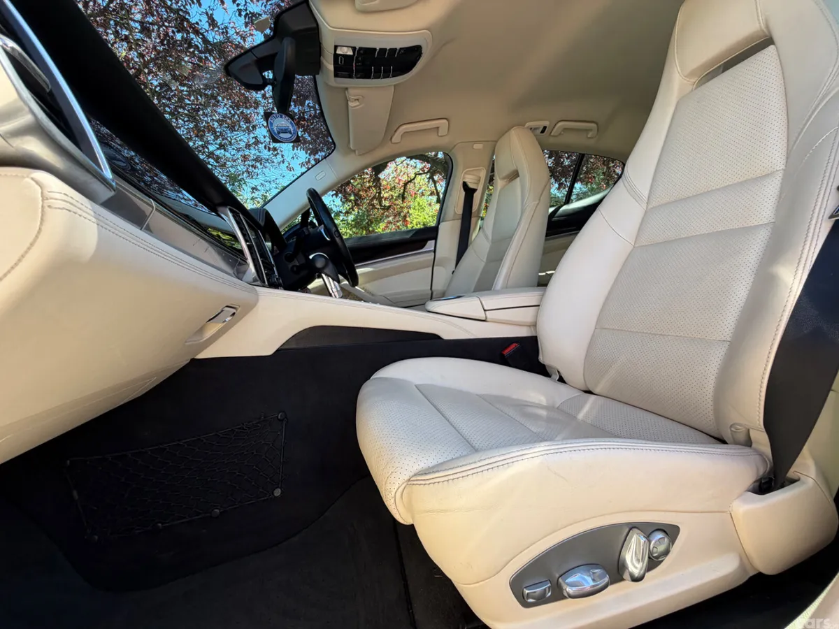Porsche Panamera Hatchback, Diesel, 2015, Black