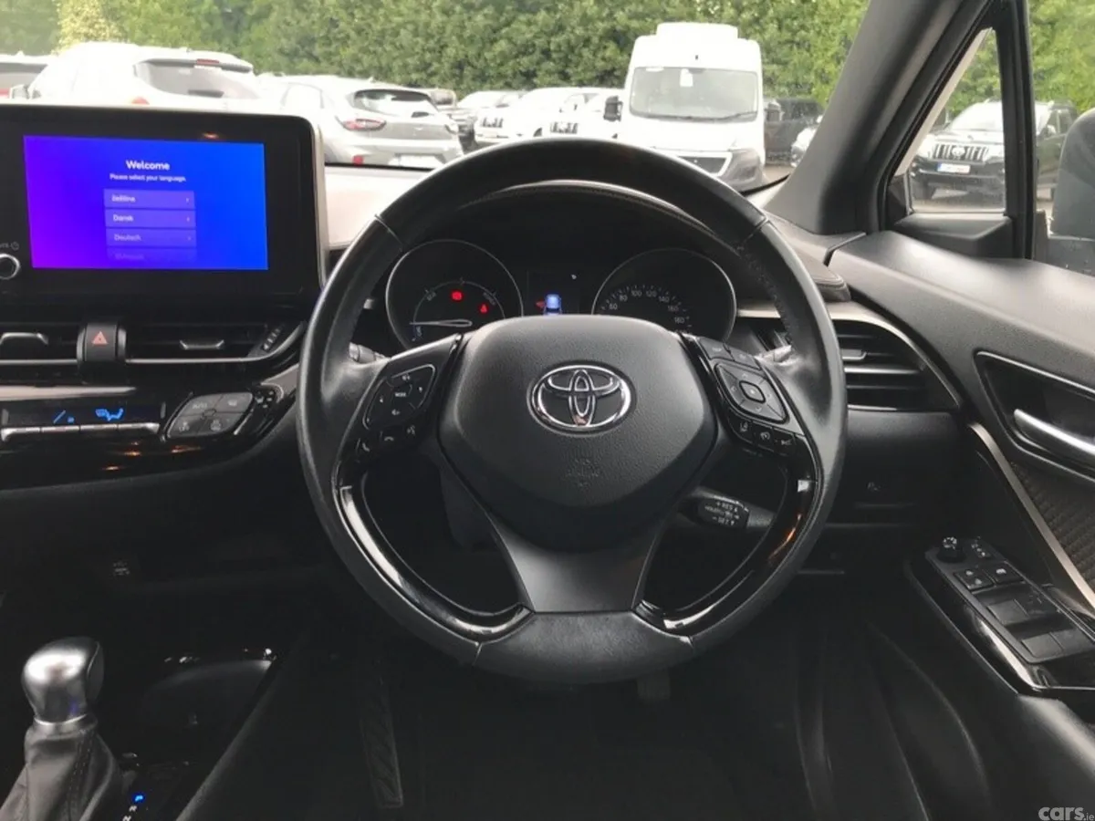 Toyota C-HR SUV, Petrol Hybrid, 2023, Black