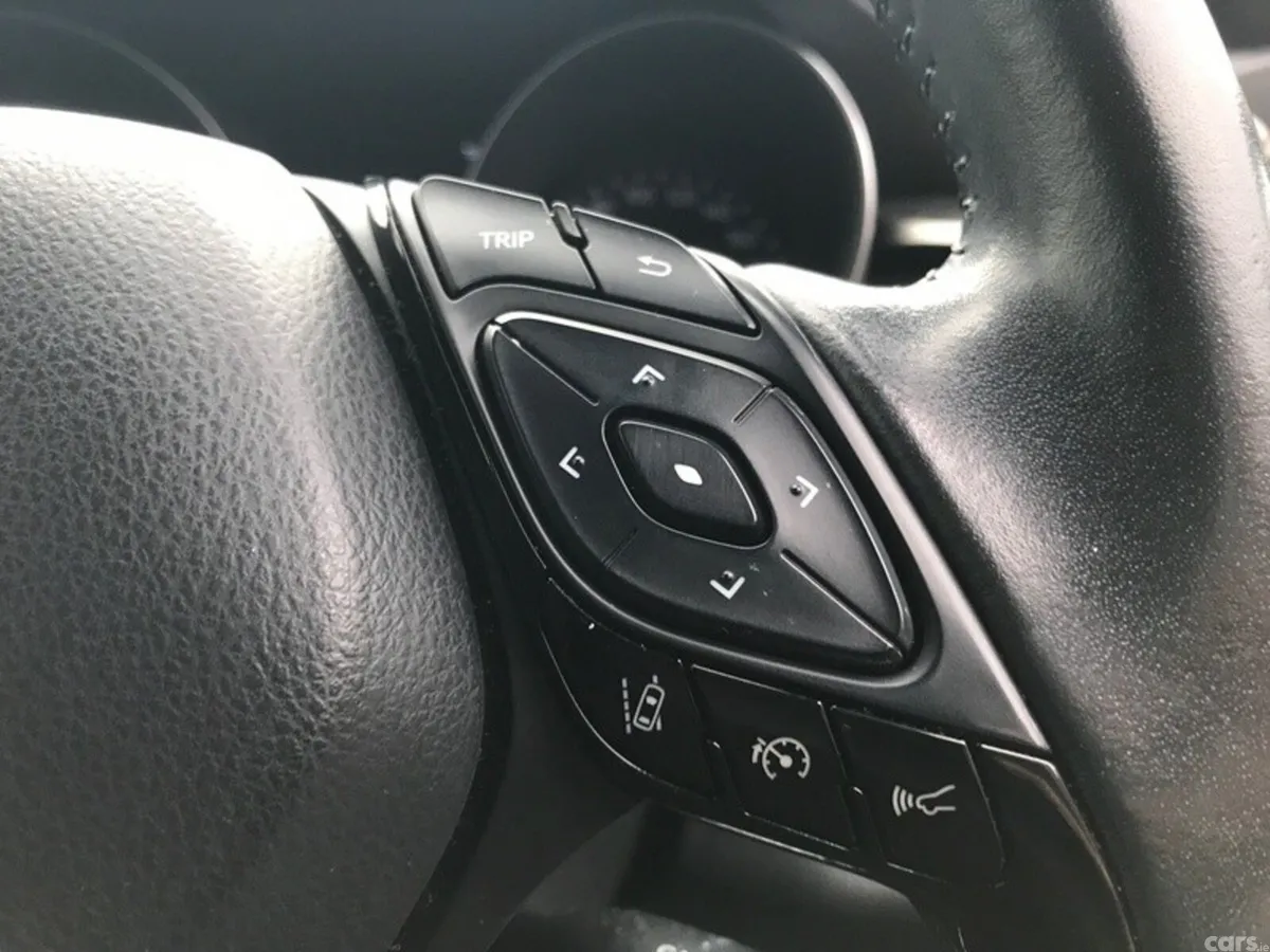 Toyota C-HR SUV, Petrol Hybrid, 2023, Black