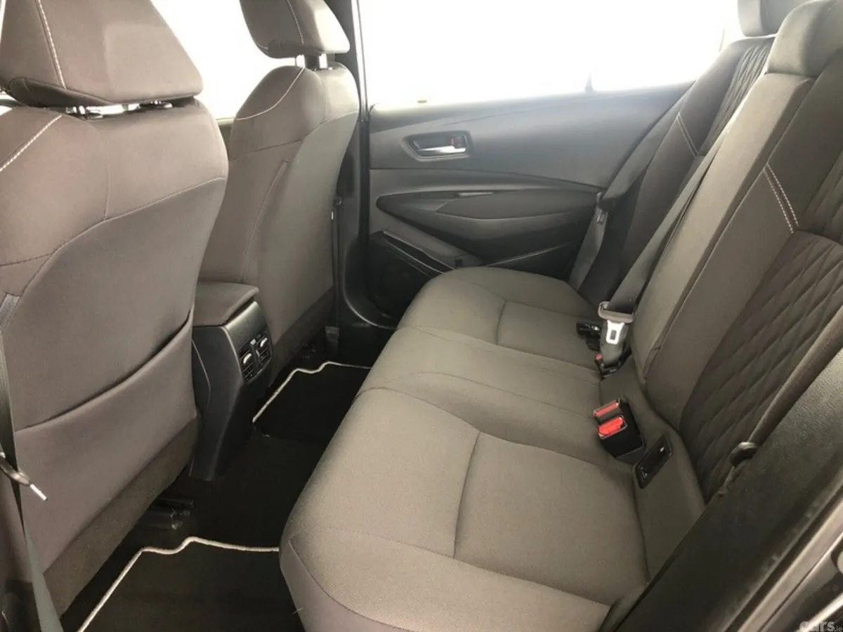 Toyota Corolla Saloon, Petrol Hybrid, 2019, Black