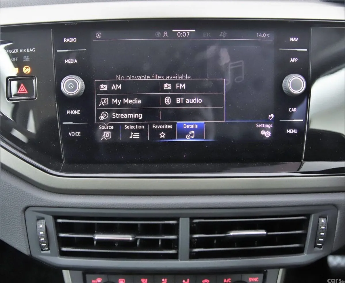 Volkswagen Polo Hatchback, Petrol, 2021, Blue