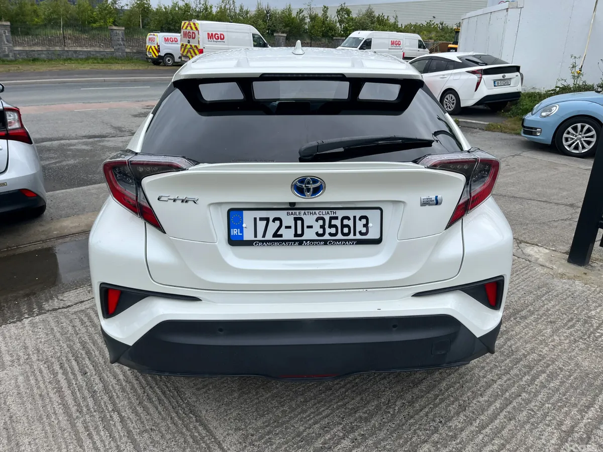 Toyota C-HR Hatchback, Petrol Hybrid, 2017, White