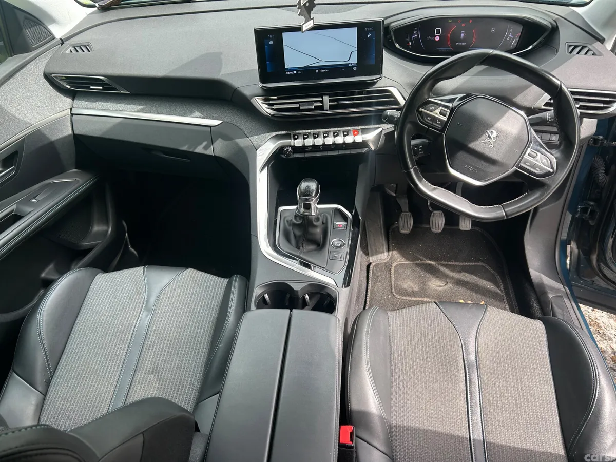 Peugeot 3008 MPV, Diesel, 2022, Blue