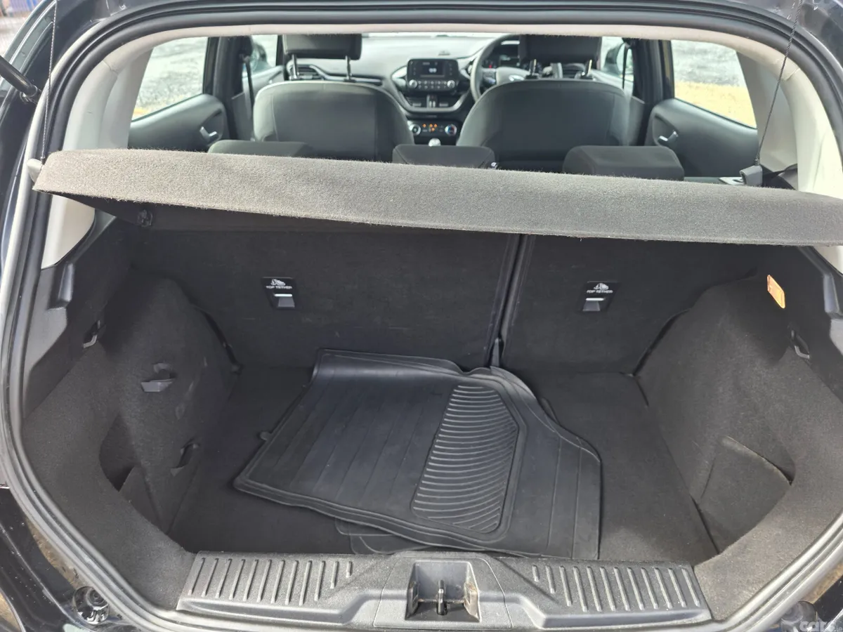 Ford Fiesta Hatchback, Petrol, 2018, Black