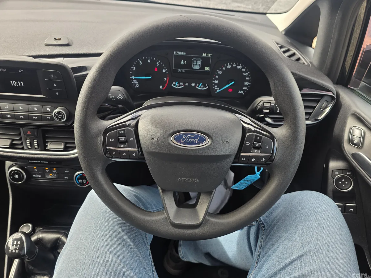 Ford Fiesta Hatchback, Petrol, 2018, Black