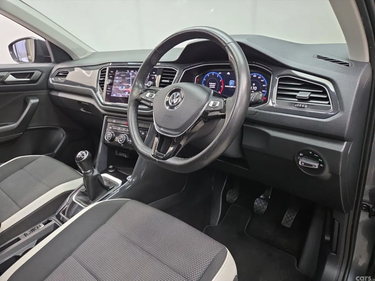 Volkswagen T-Roc SUV, Petrol, 2020, Grey