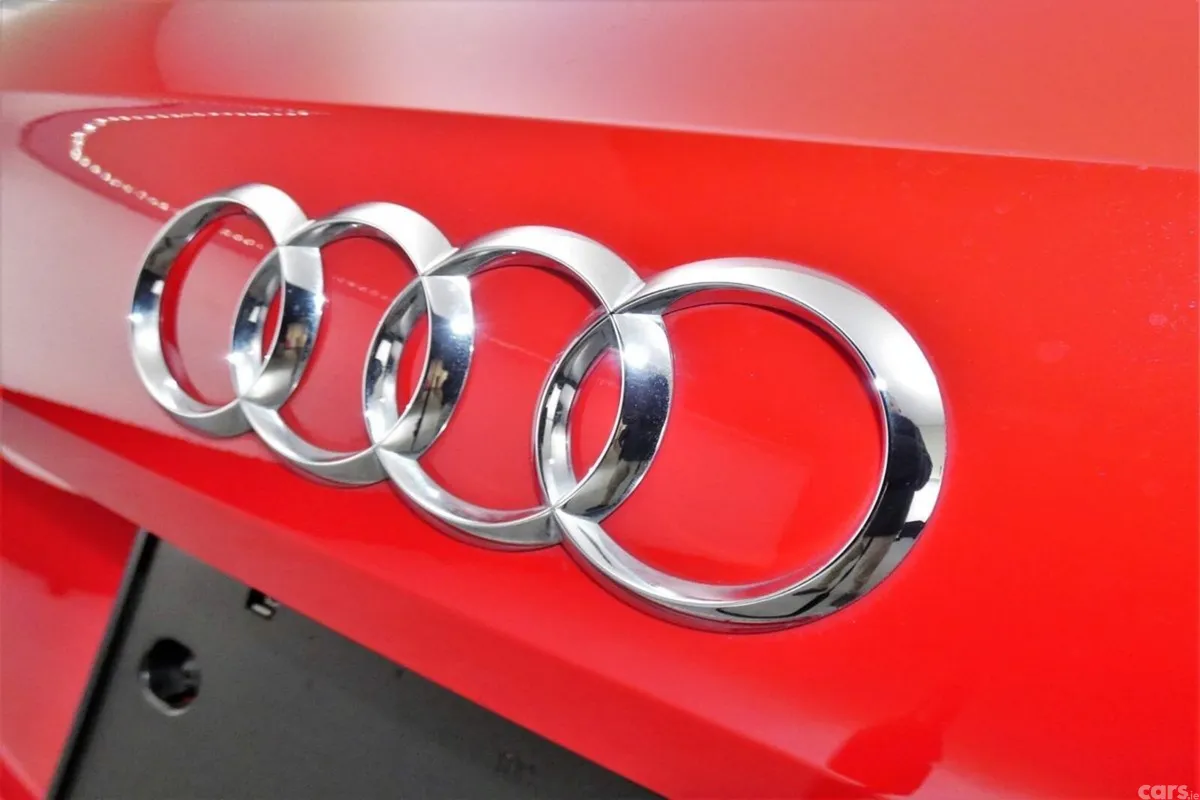 Audi Q2 SUV, Petrol, 2020, Red