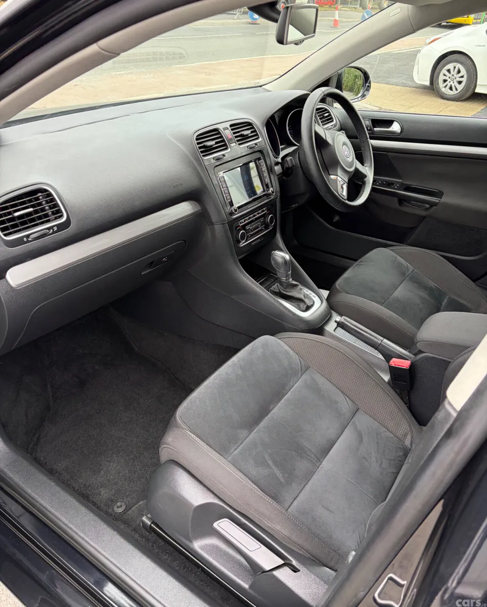 Volkswagen Golf Estate, Petrol Hybrid, 2012, Black