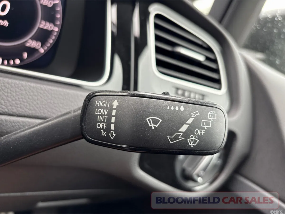Volkswagen Golf Hatchback, Petrol, 2020, Black