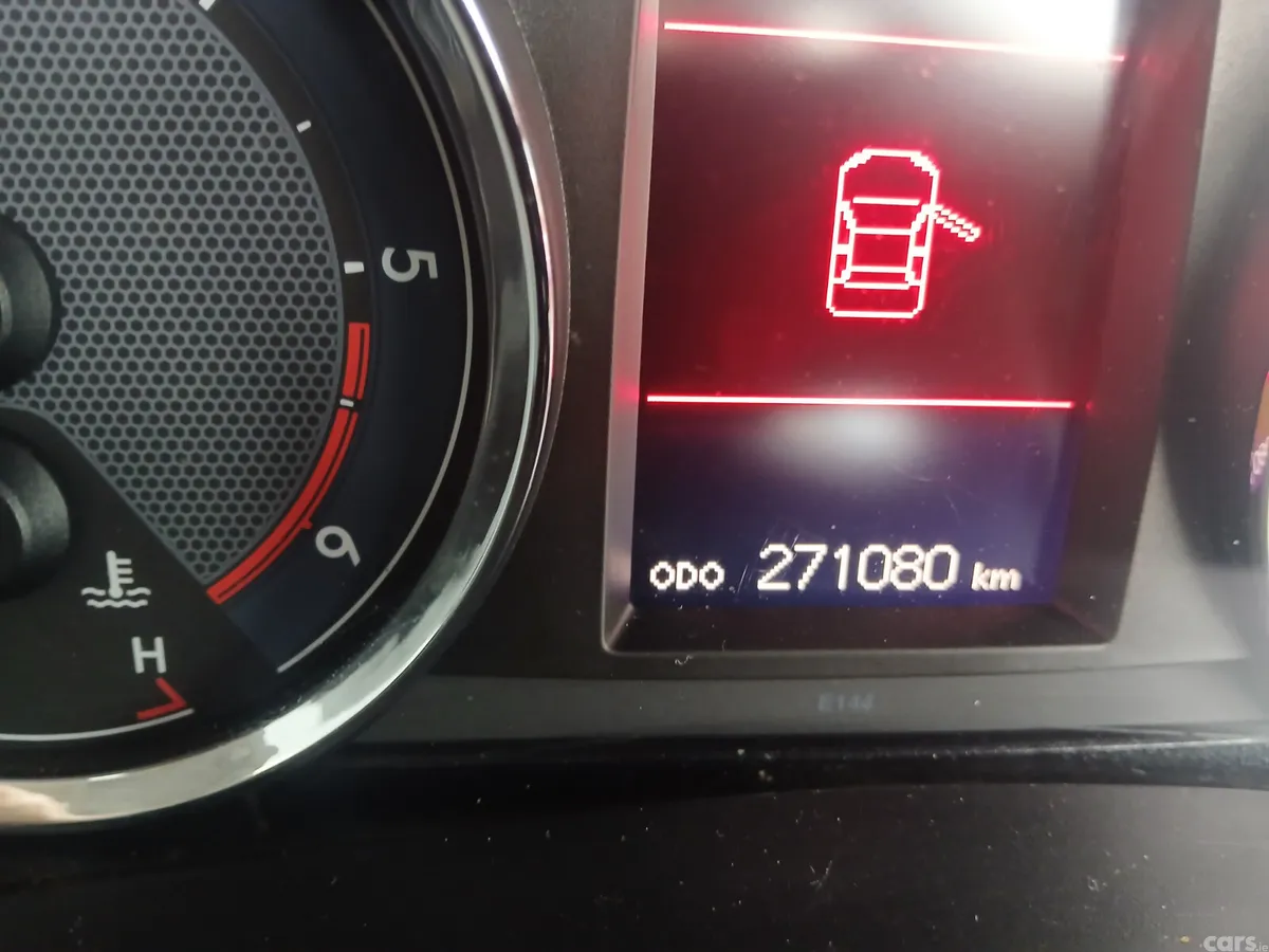 Toyota Corolla Saloon, Diesel, 2015, Grey