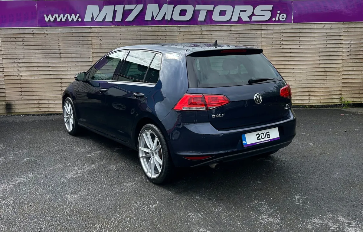 Volkswagen Golf Hatchback, Petrol, 2016, Blue