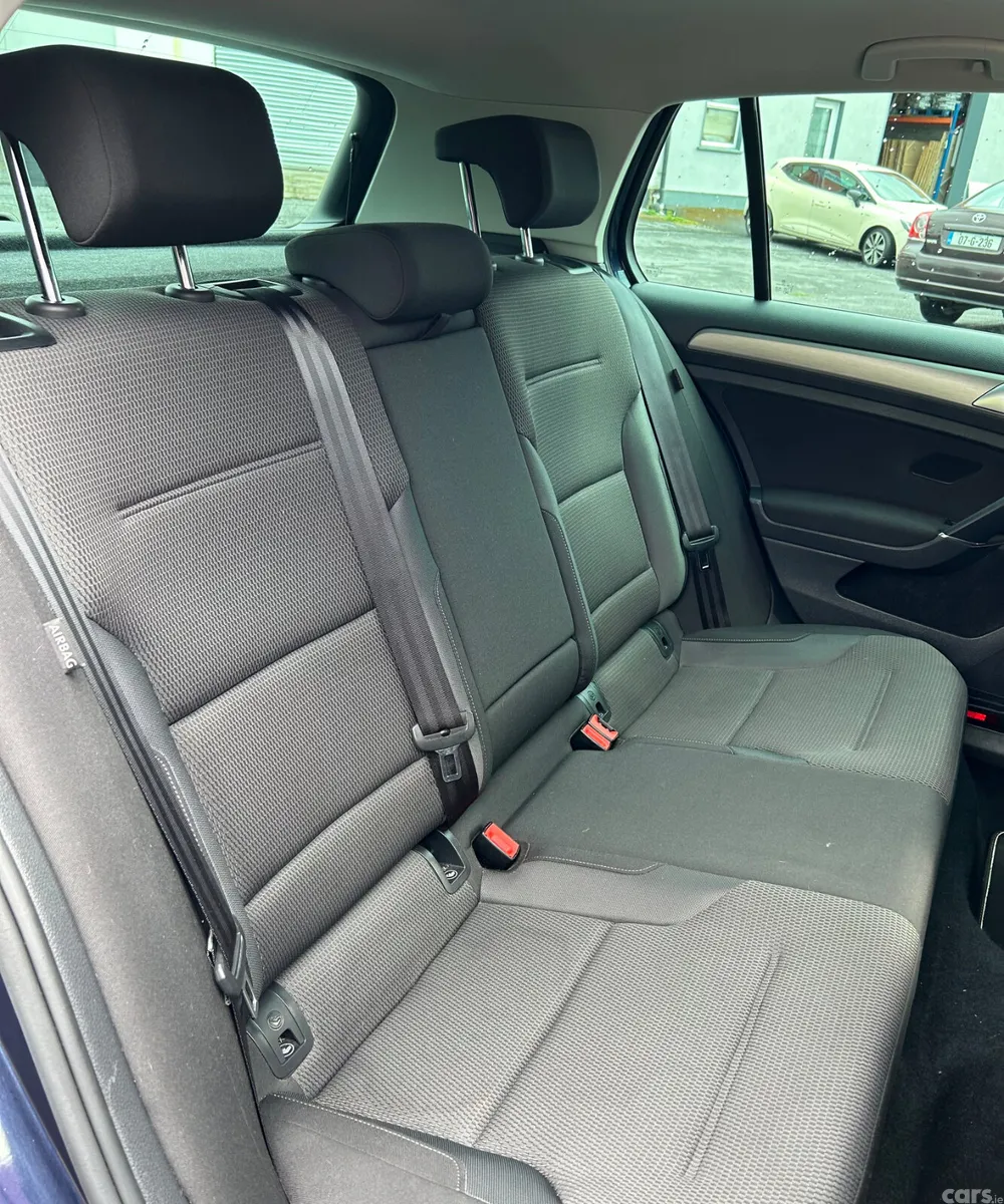 Volkswagen Golf Hatchback, Petrol, 2016, Blue