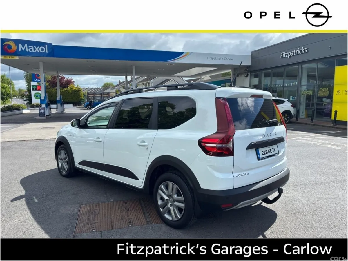 Dacia Jogger MPV, Petrol, 2022, White