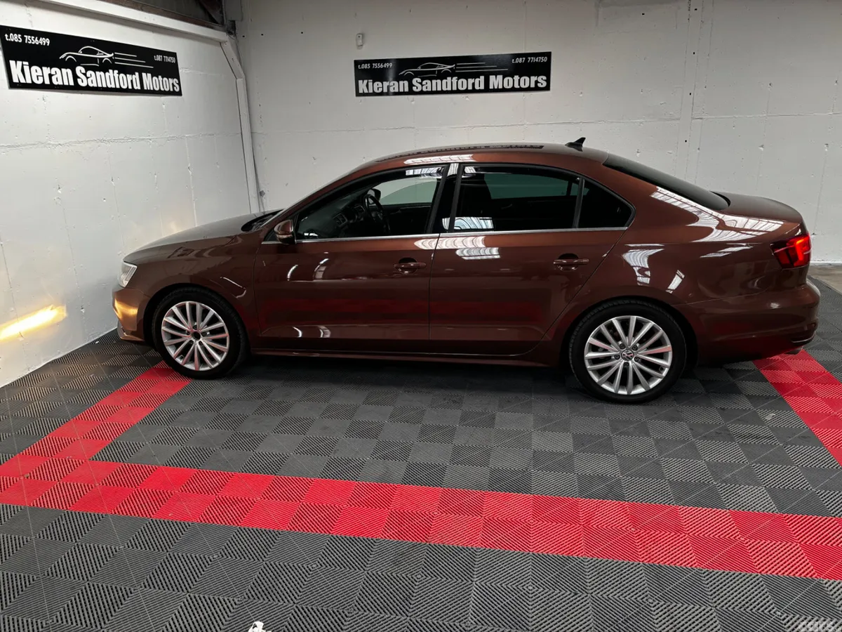 Volkswagen Jetta Saloon, Diesel, 2017, Brown