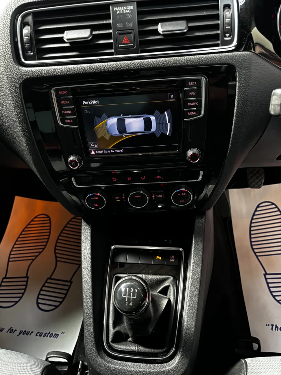 Volkswagen Jetta Saloon, Diesel, 2017, Brown