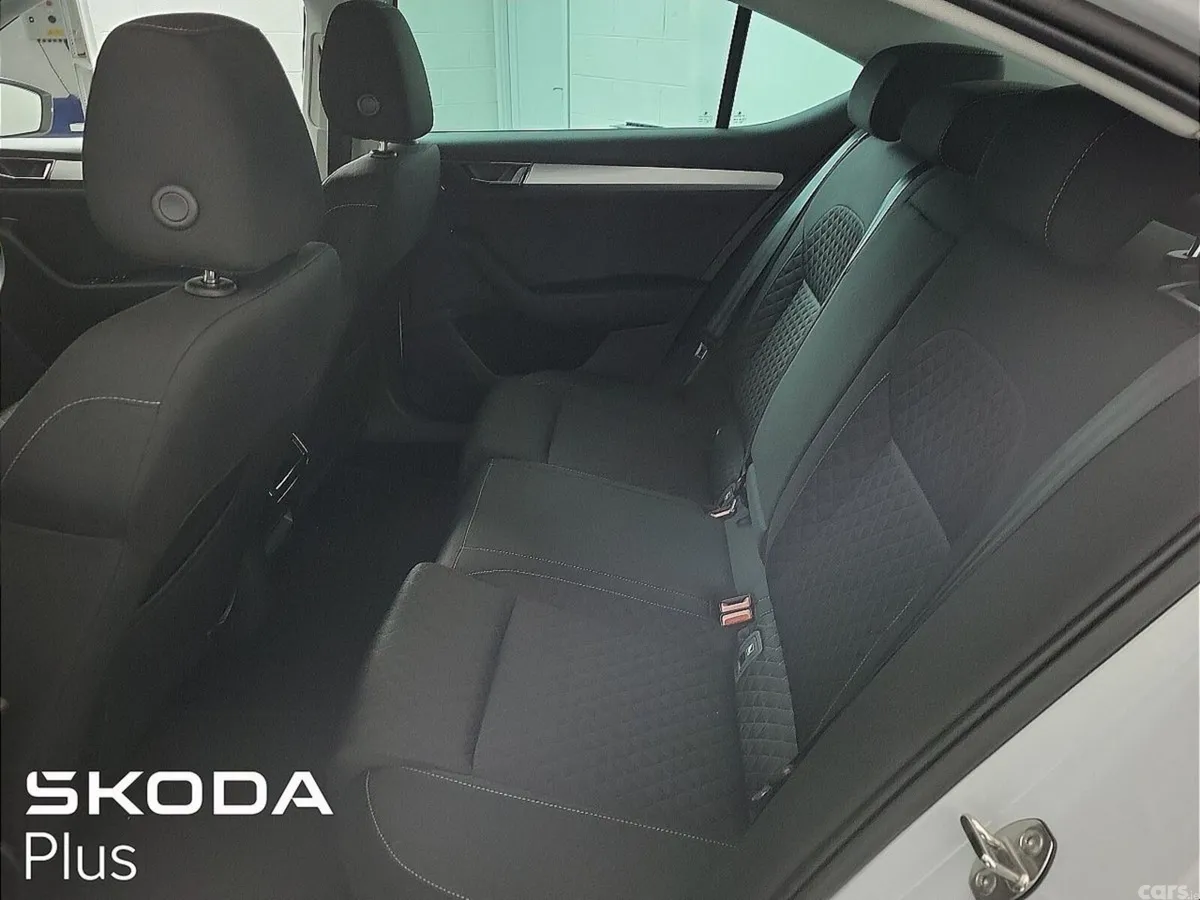 Skoda Superb Saloon, Diesel, 2024, White