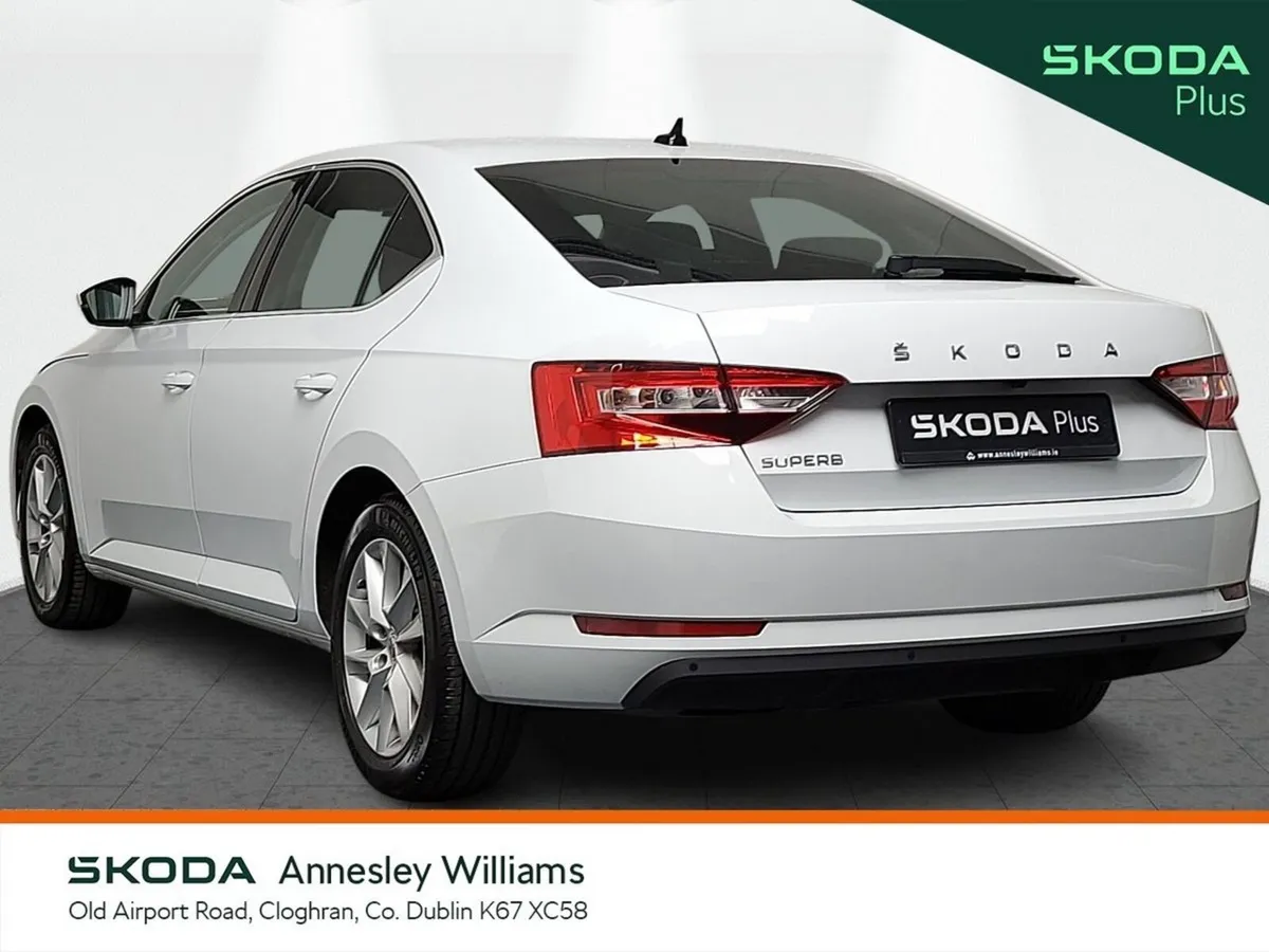 Skoda Superb Saloon, Diesel, 2024, White