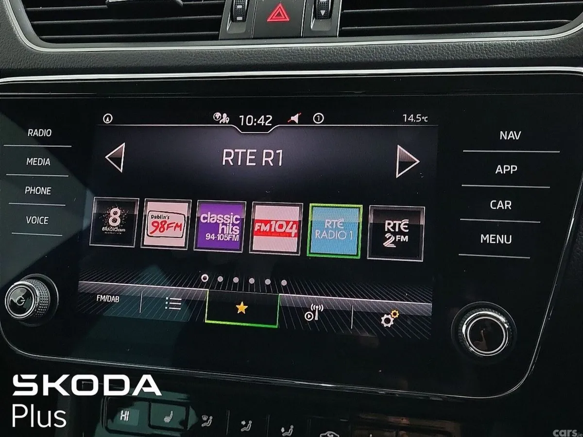 Skoda Superb Saloon, Diesel, 2024, White