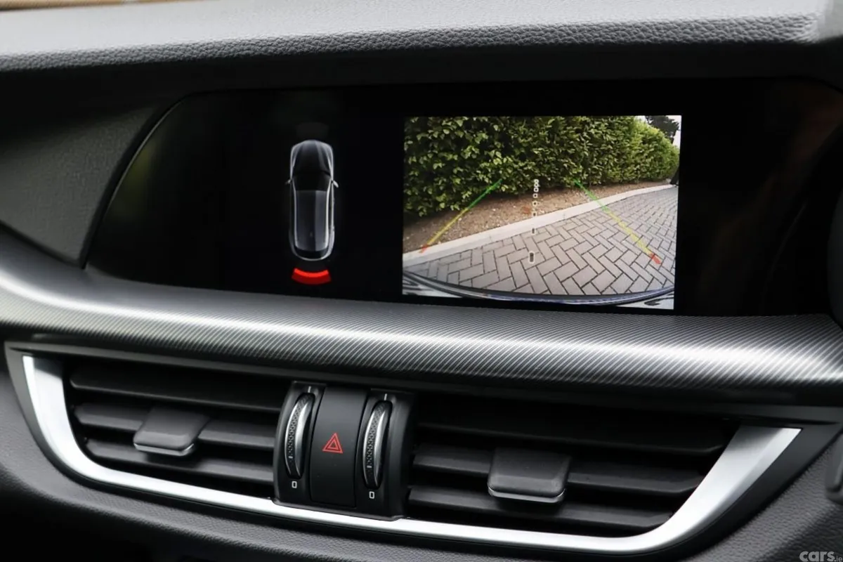 Alfa Romeo Stelvio Estate, Diesel, 2023, Blue