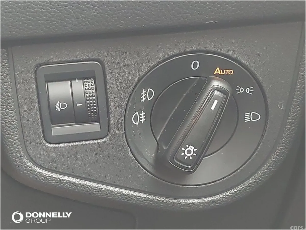 Volkswagen Polo Hatchback, Petrol, 2025, White