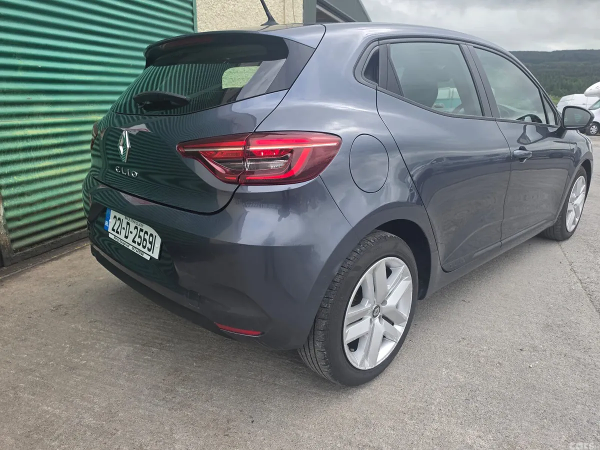 Renault Clio Hatchback, Petrol, 2022, Grey