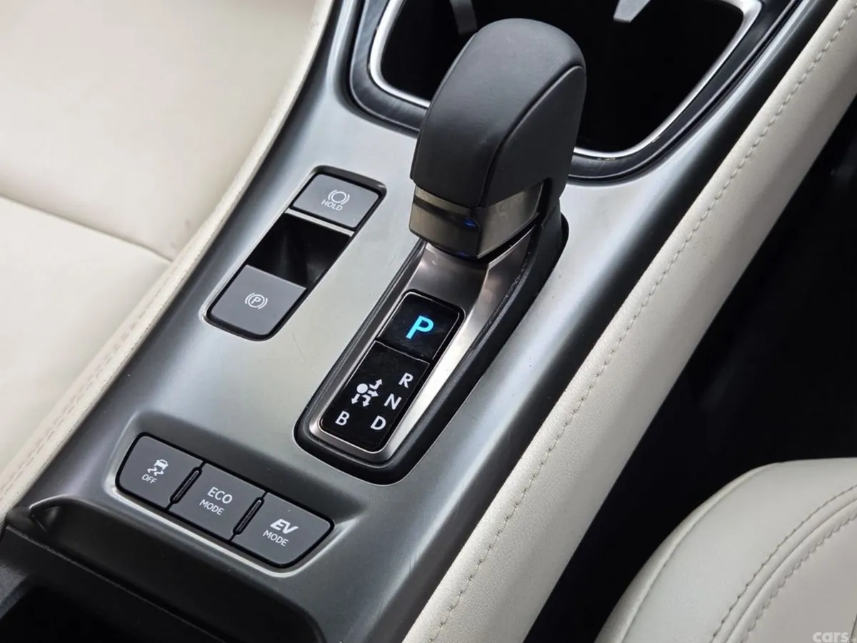 Lexus LBX Estate, Petrol Hybrid, 2024, Grey