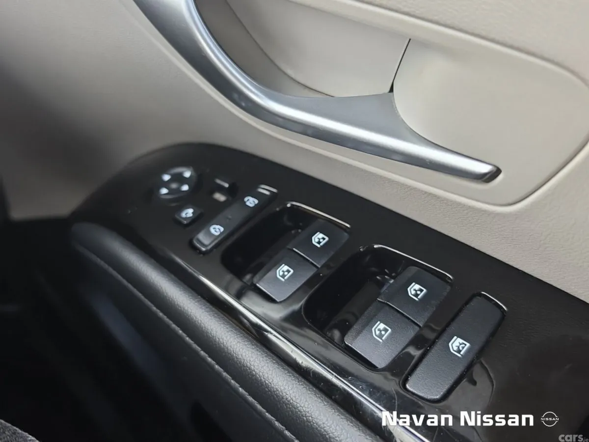 Hyundai Tucson SUV, Diesel, 2023, Red