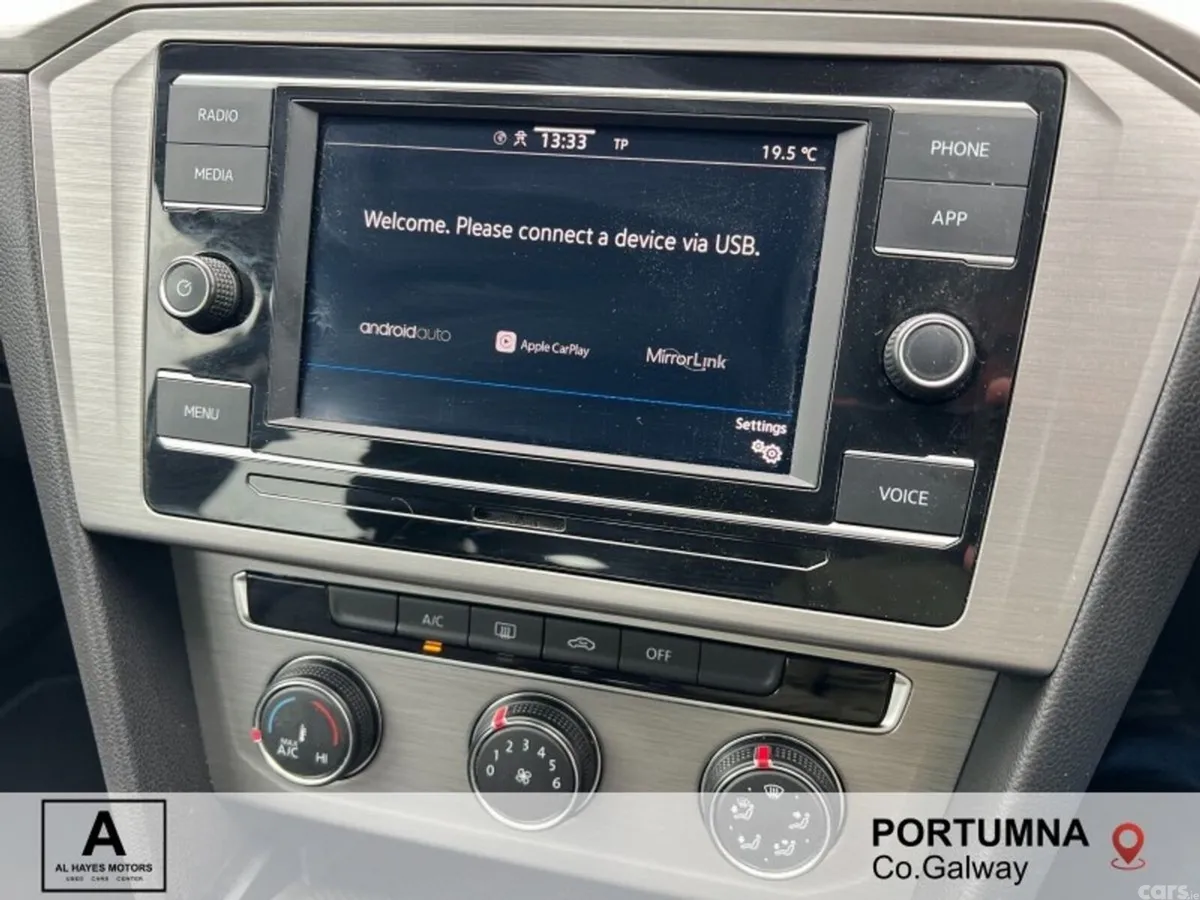 Volkswagen Passat Saloon, Diesel, 2021, Grey
