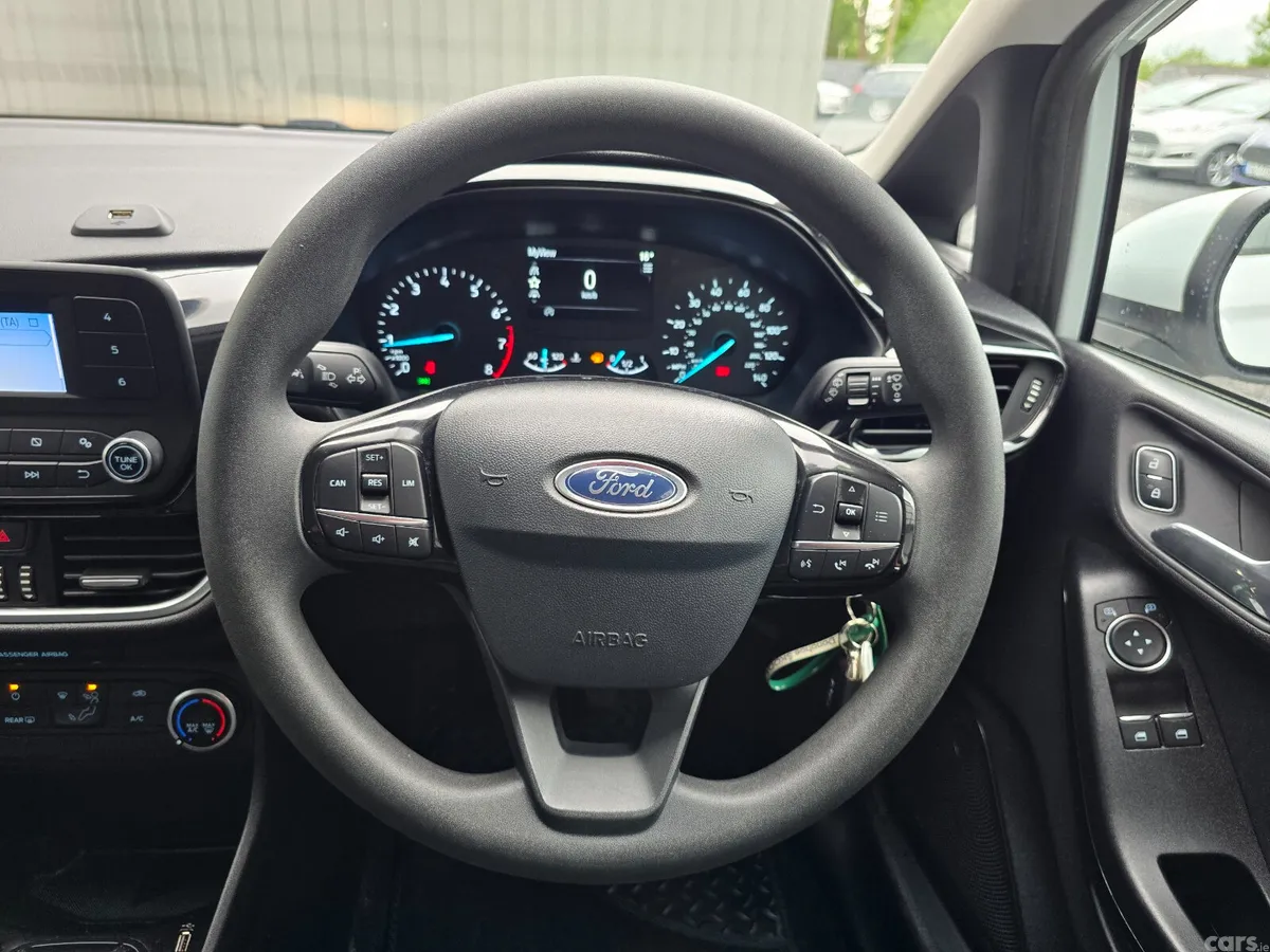 Ford Fiesta Hatchback, Petrol, 2018, White