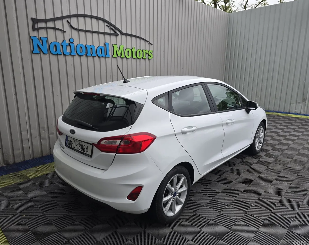 Ford Fiesta Hatchback, Petrol, 2018, White