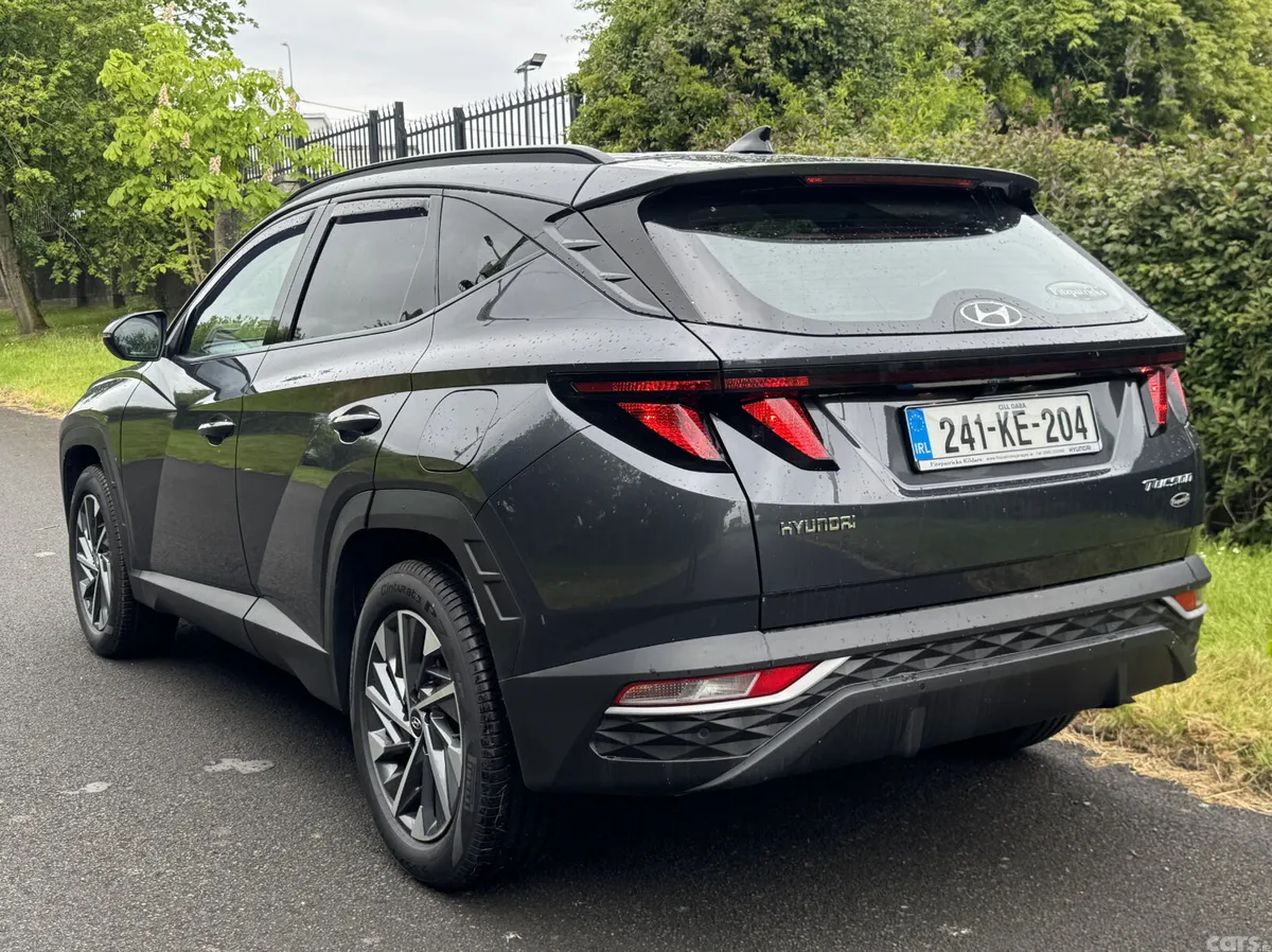 Hyundai Tucson SUV, Diesel, 2024, Grey