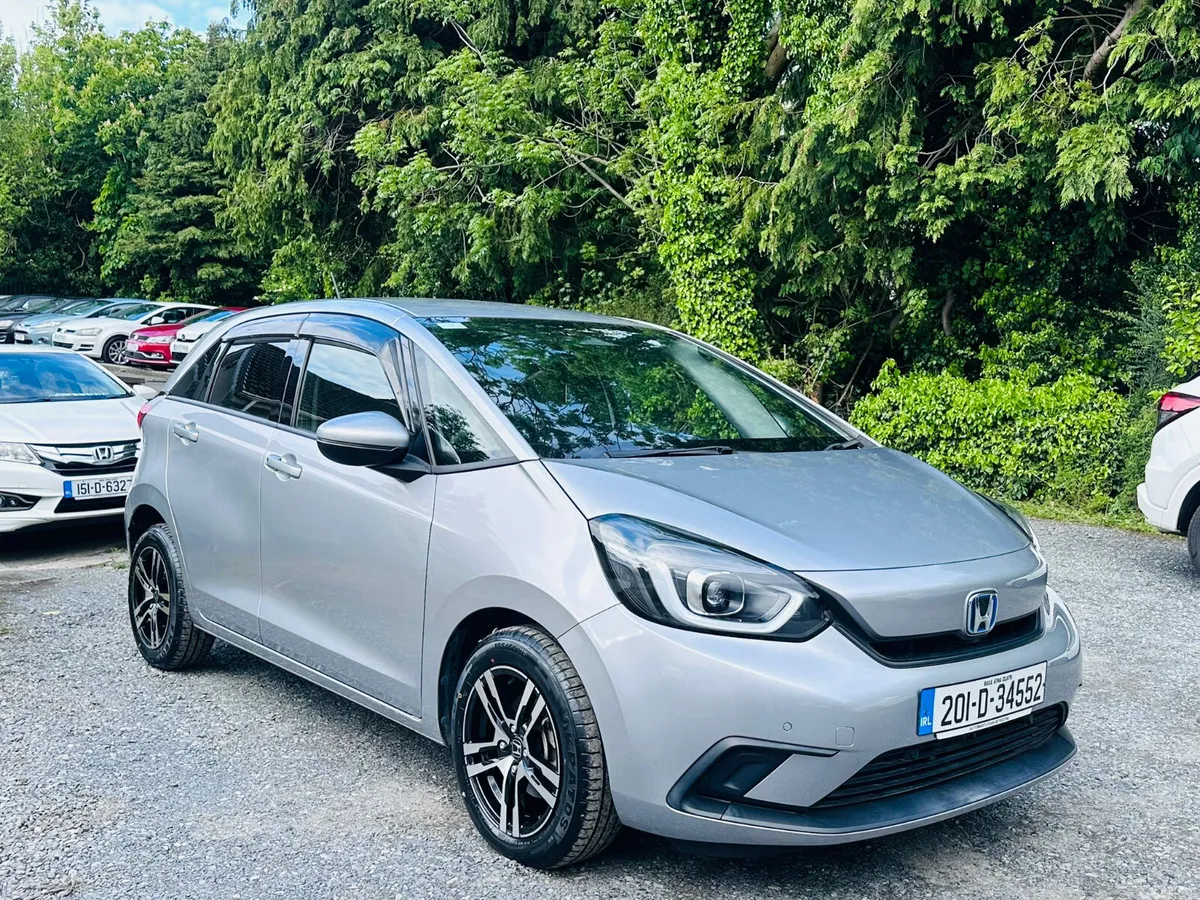 Honda Fit Hatchback, Petrol Hybrid, 2020, Silver