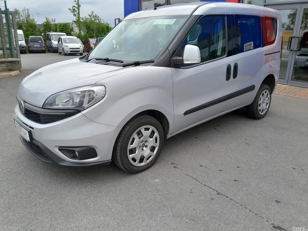 Fiat Doblo MPV, Diesel, 2017, Grey