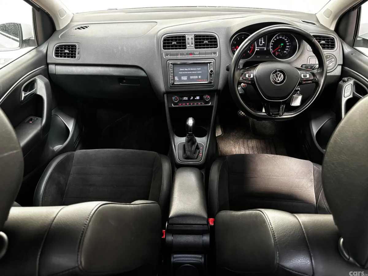 Volkswagen Polo Hatchback, Petrol, 2016, White