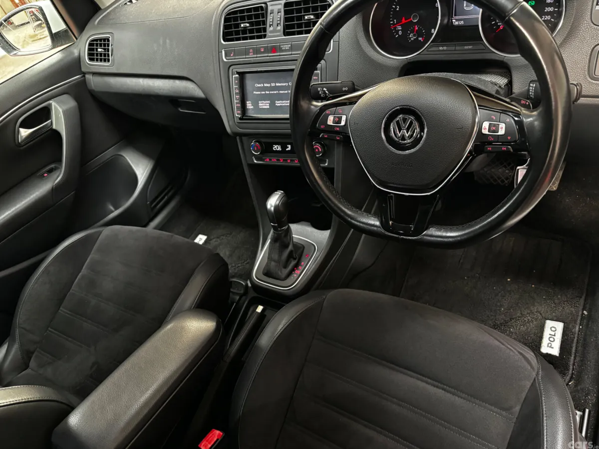 Volkswagen Polo Hatchback, Petrol, 2016, White