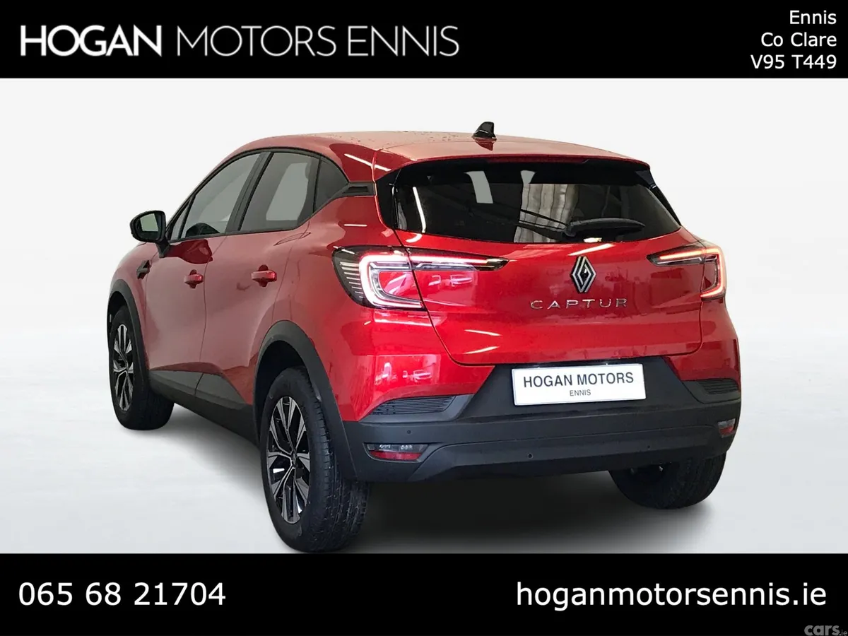 Renault Captur Hatchback, Petrol, 2026, Red