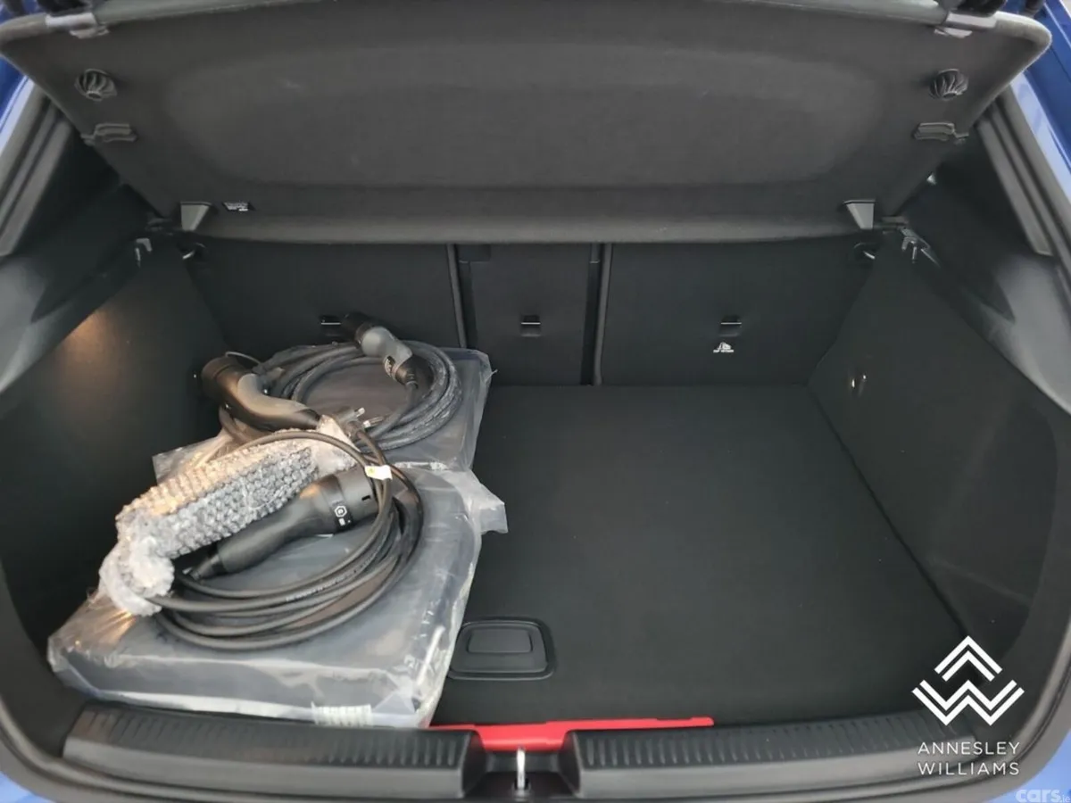 Mercedes-Benz A-Class Hatchback, Petrol Plug-in Hybrid, 2025, Blue
