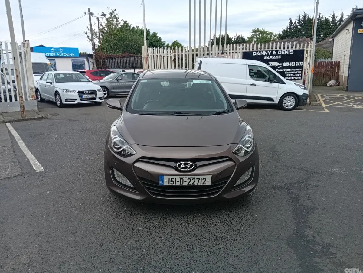 Hyundai i30 Estate, Diesel, 2015, Brown